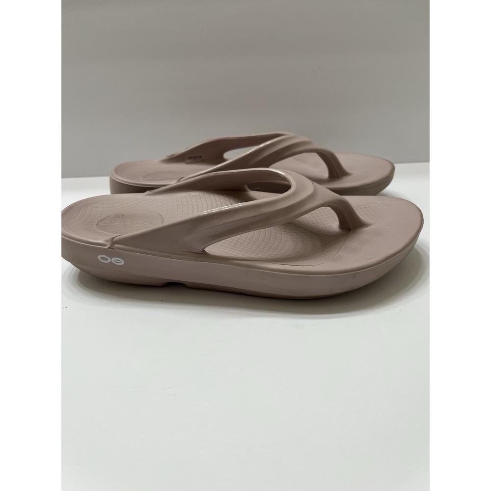 Oofos Polka Women's Recovery Sandal Stardust Pale Pink Comfort Size 8 Thong
